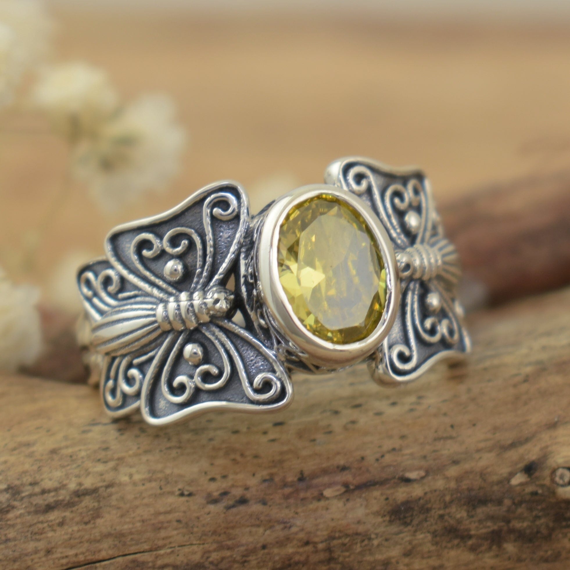 .925 sterling silver butterfly ring with yellow citrine cz stone