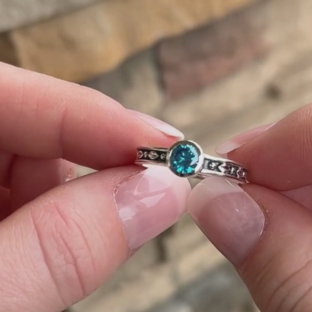 Sparkling Blue Ring