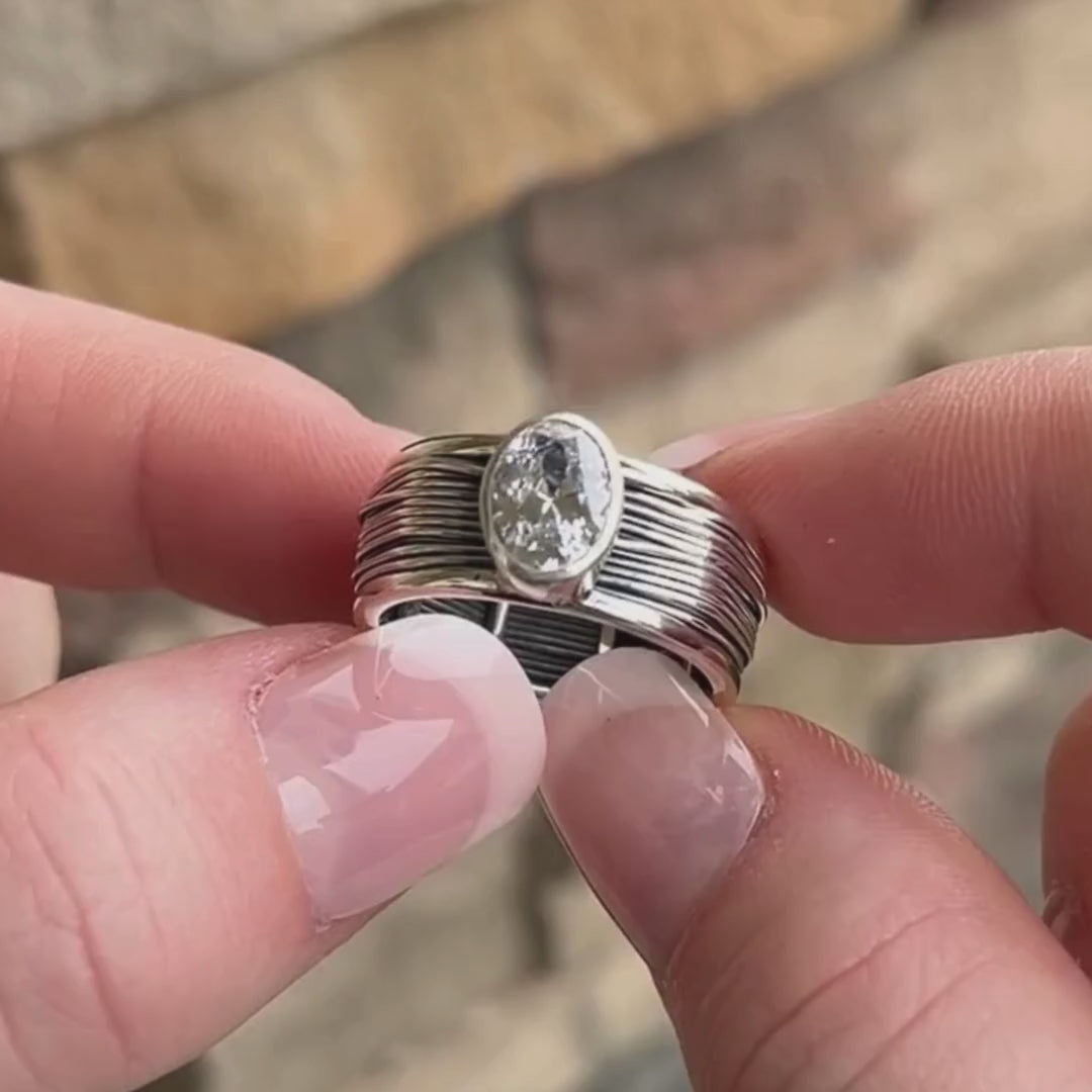 Upstage Ring