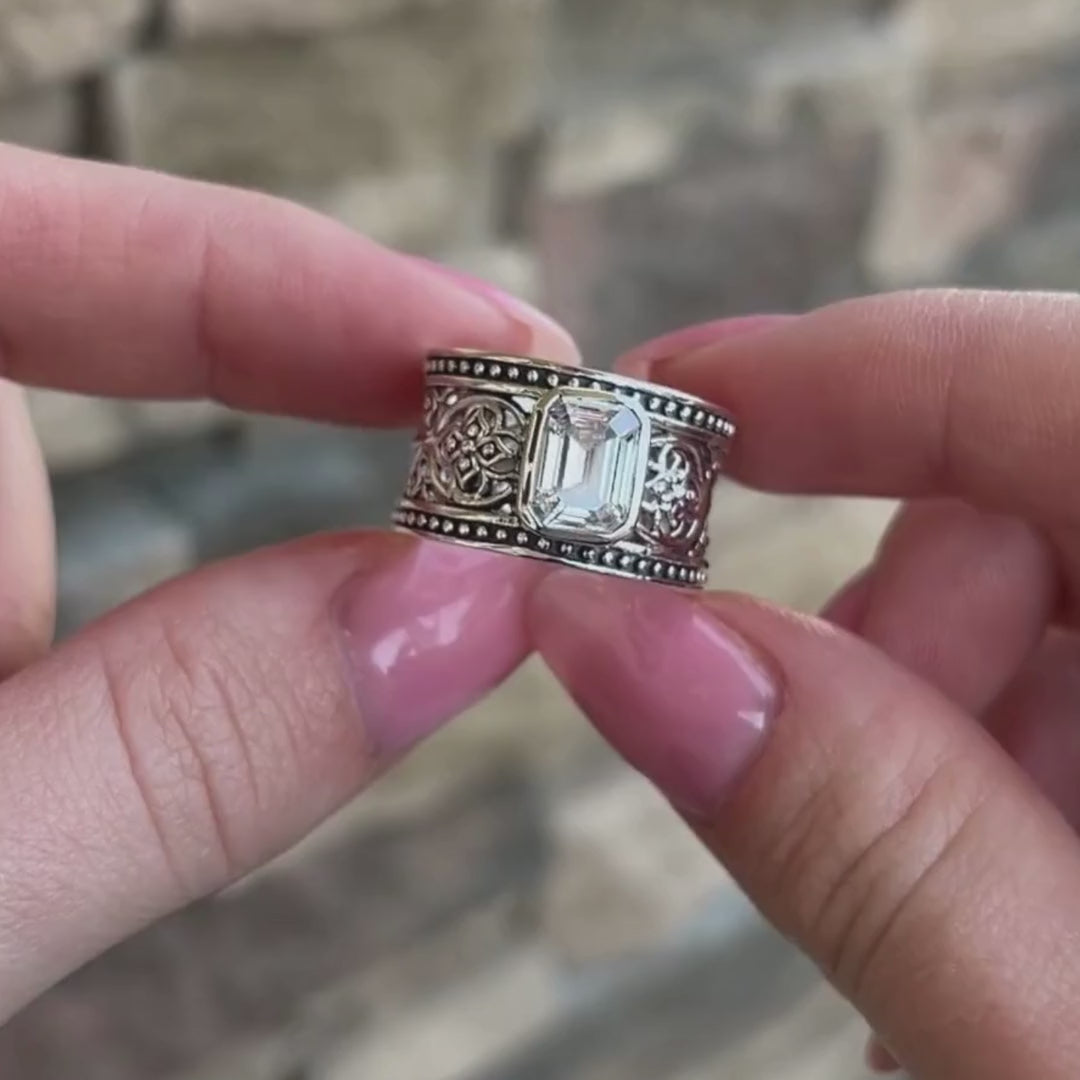 Drama Queen Ring