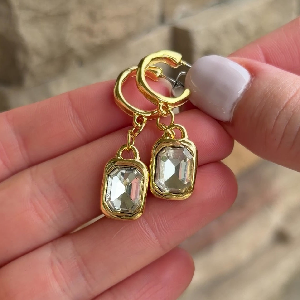 Pretty Pleaser Earrings