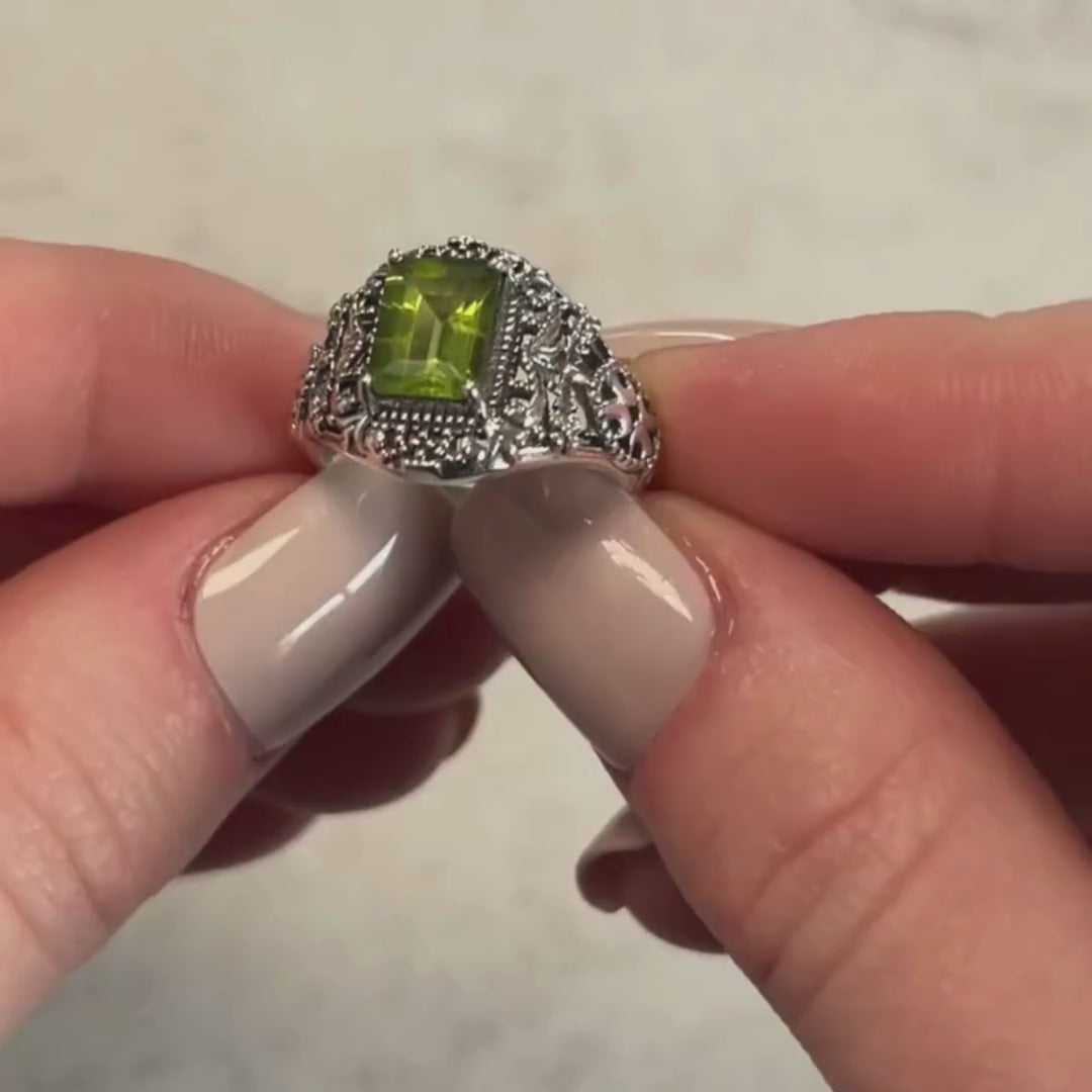 Vintage Peridot Ring