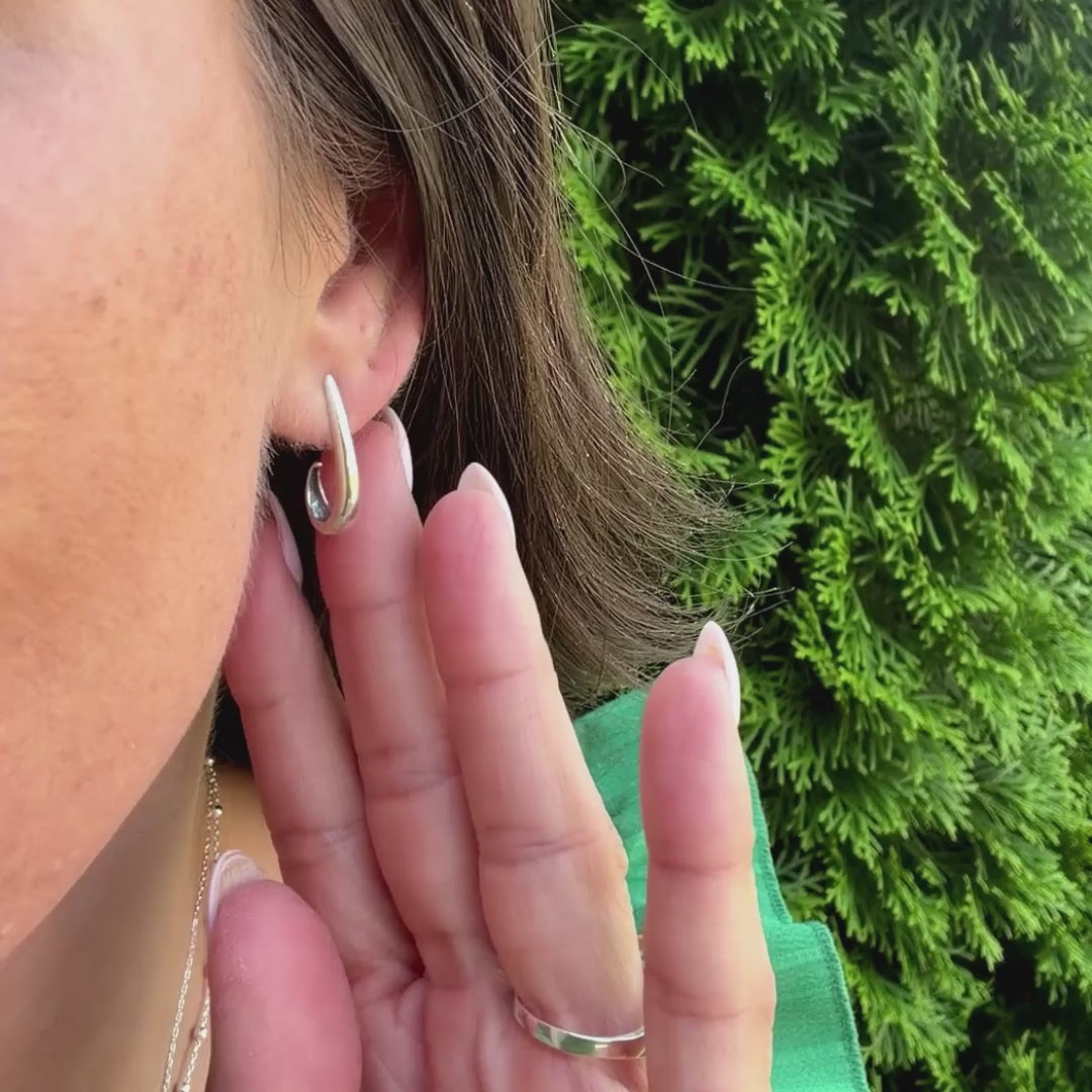 Silver Sway Earrings