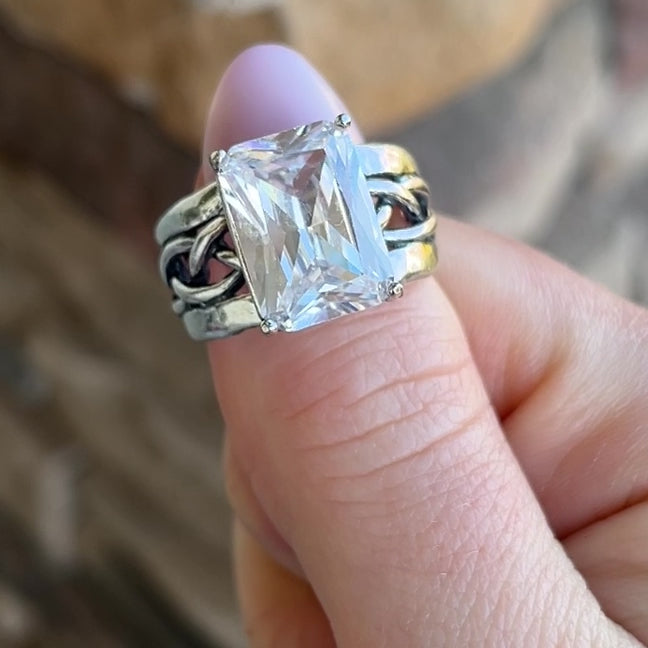 Front Row Fancy Ring