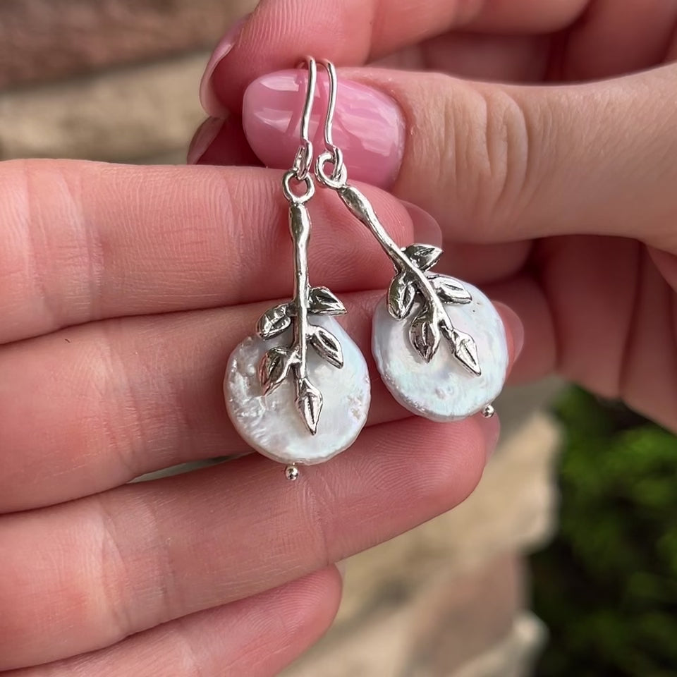 Leaf'n Me Hanging Earrings