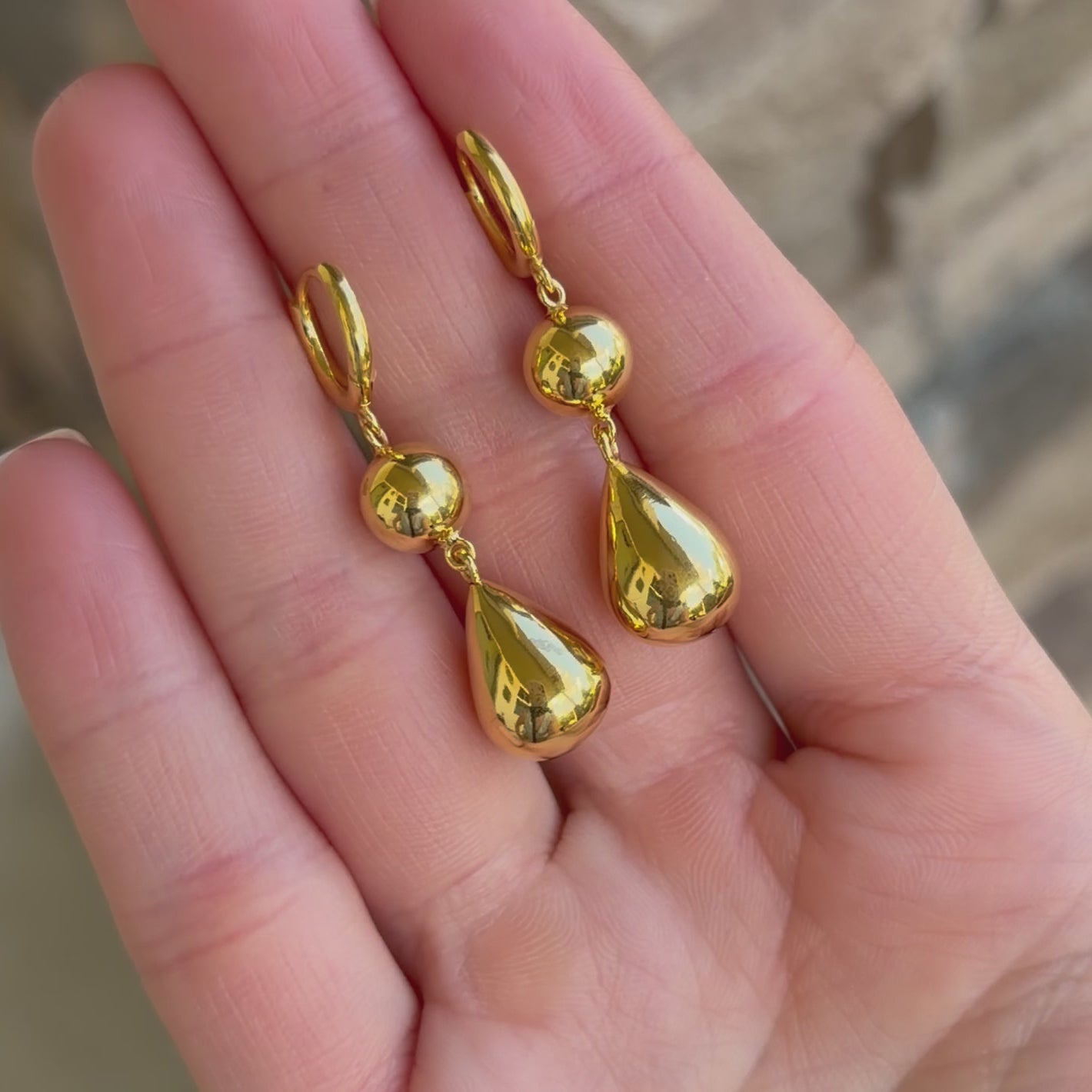 Keep It Classy Earrings