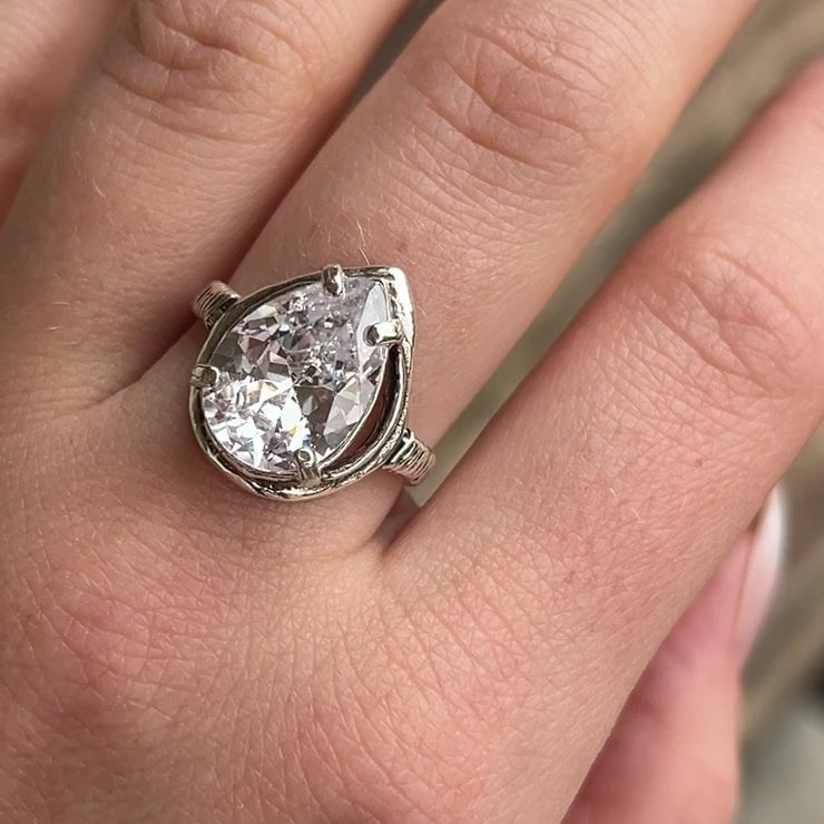 Pear Pressure Ring