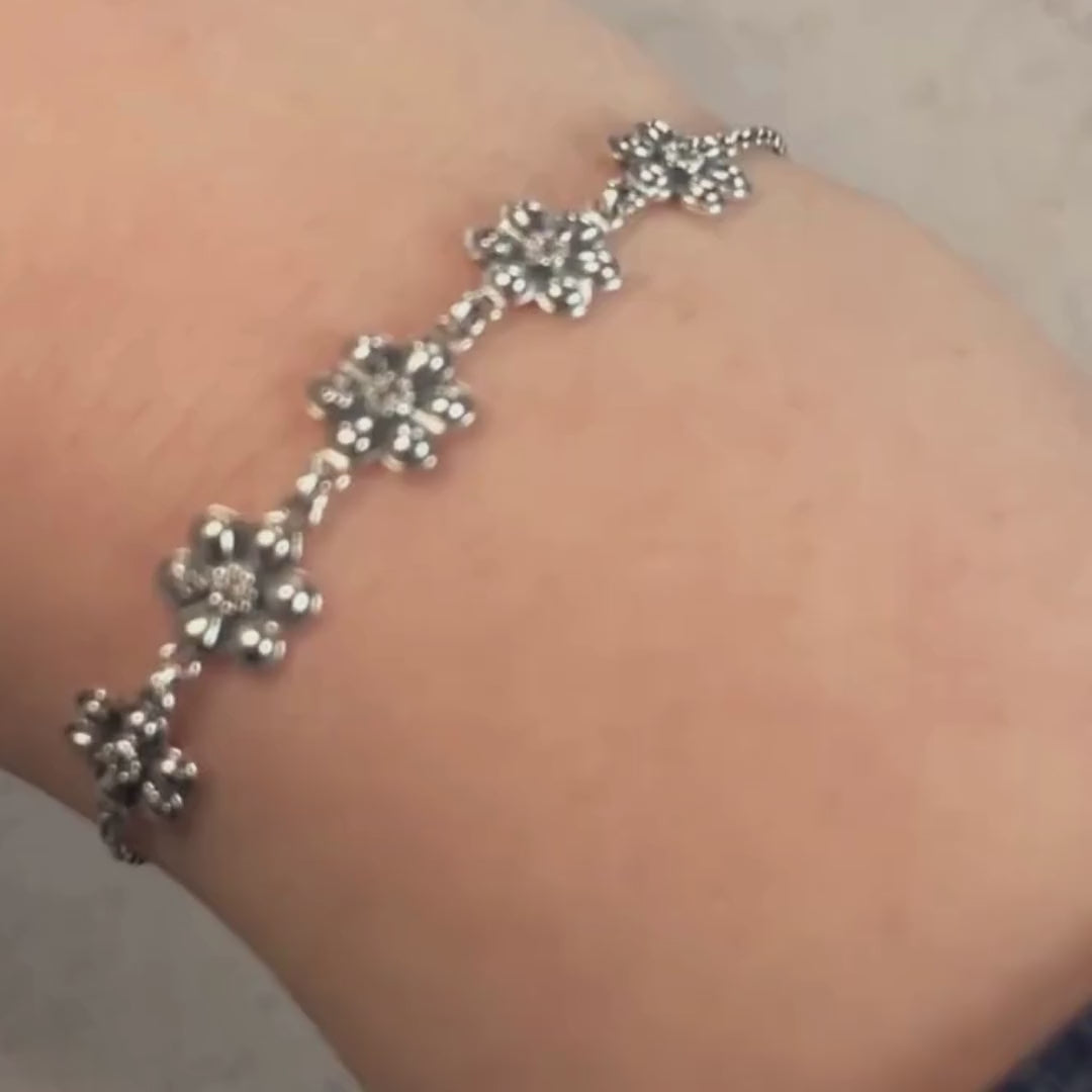 Daisy Parade Bracelet