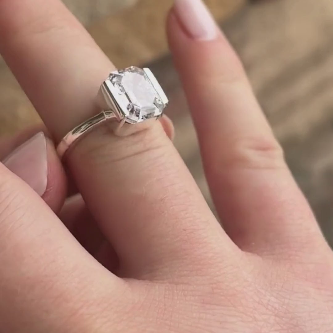 Elevate Ring