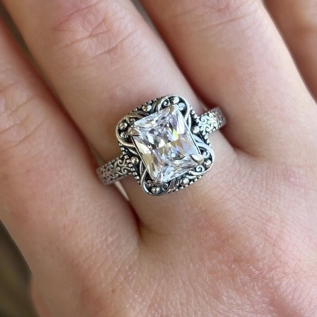 High Class Drama Ring