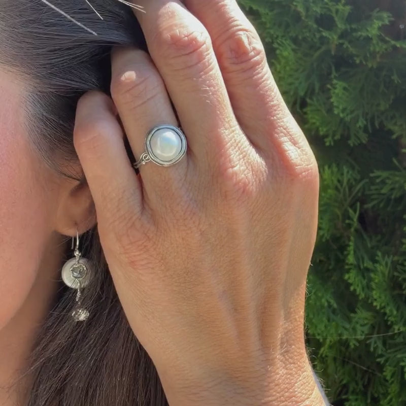 Pearl Embrace Ring