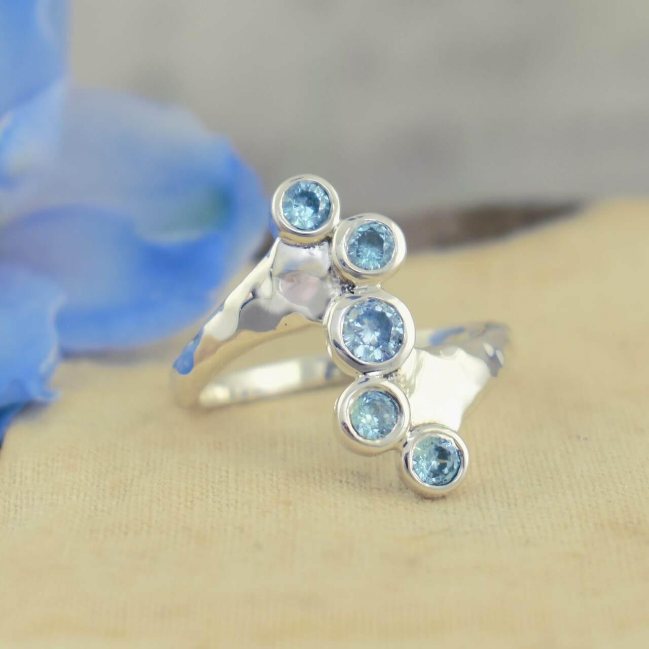 .925 sterling silver and blue cz ring