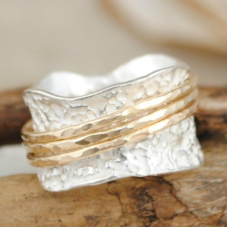.925 sterling silver hammered band spinner ring