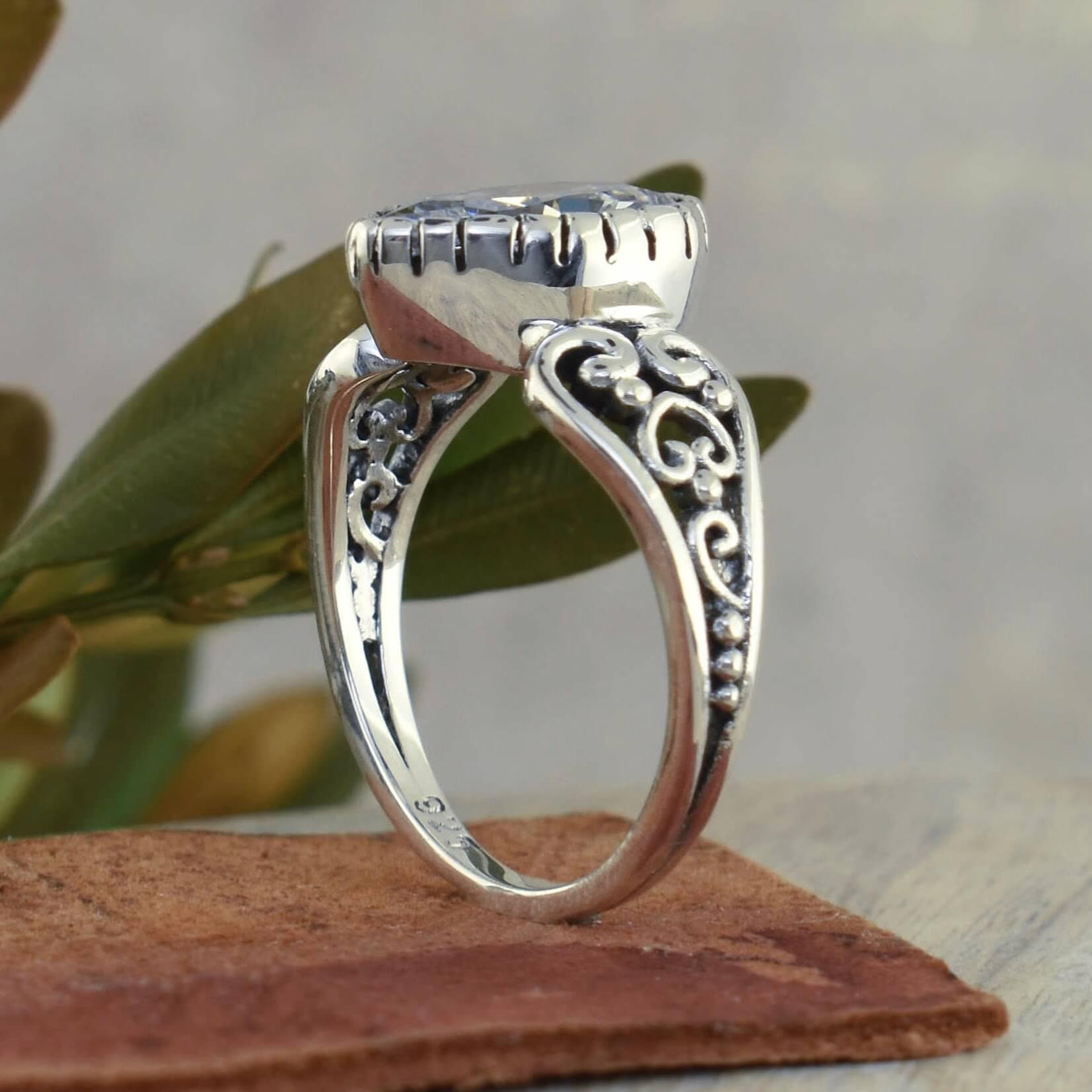 Designer ring in sterling silver and center CZ