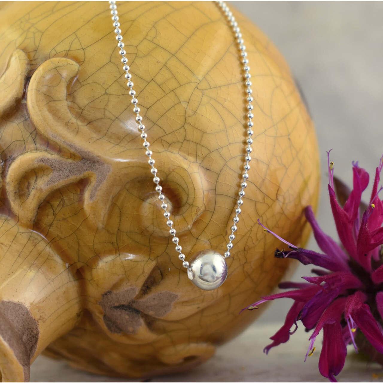 .925 sterling silver high polished ball necklace