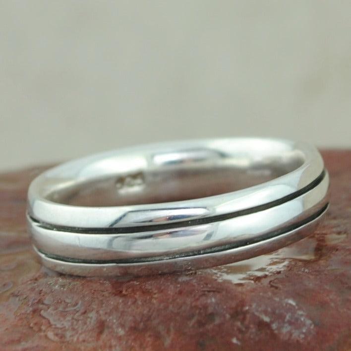 Simple .925 sterling silver ring