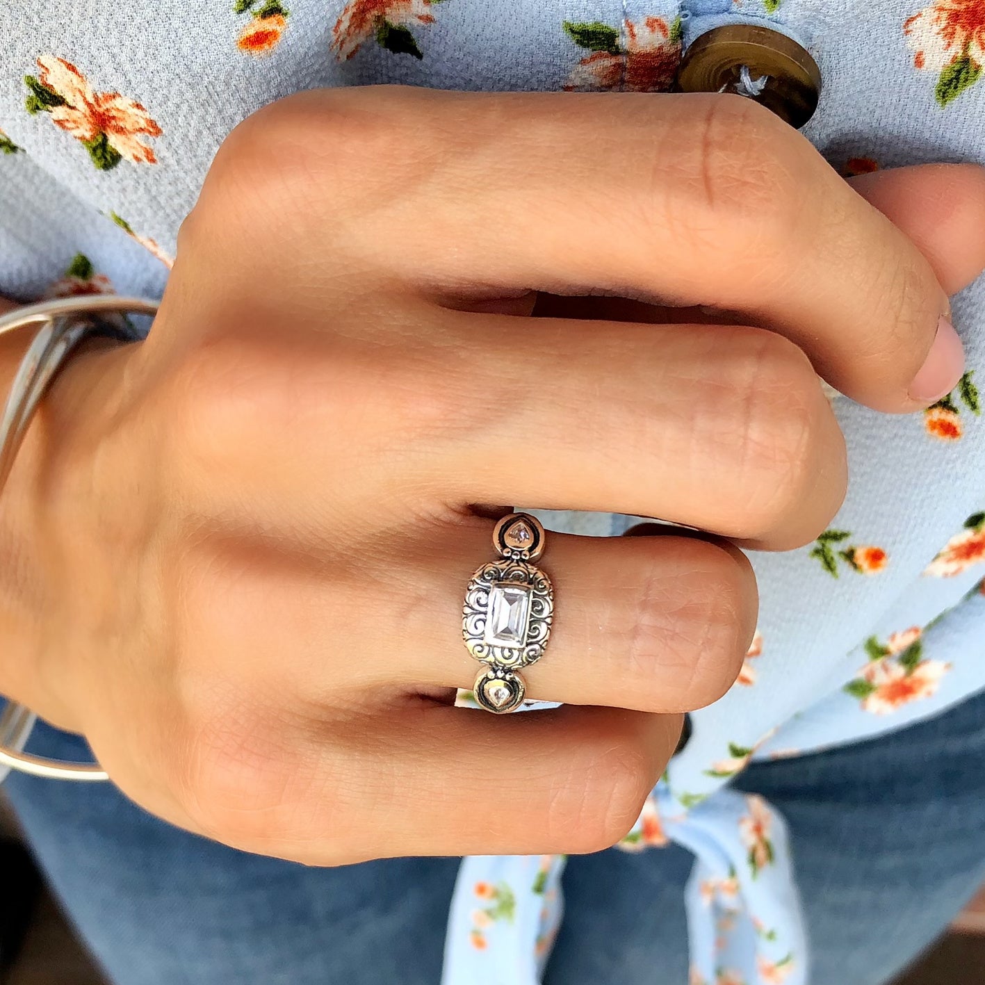 Jovey Ring