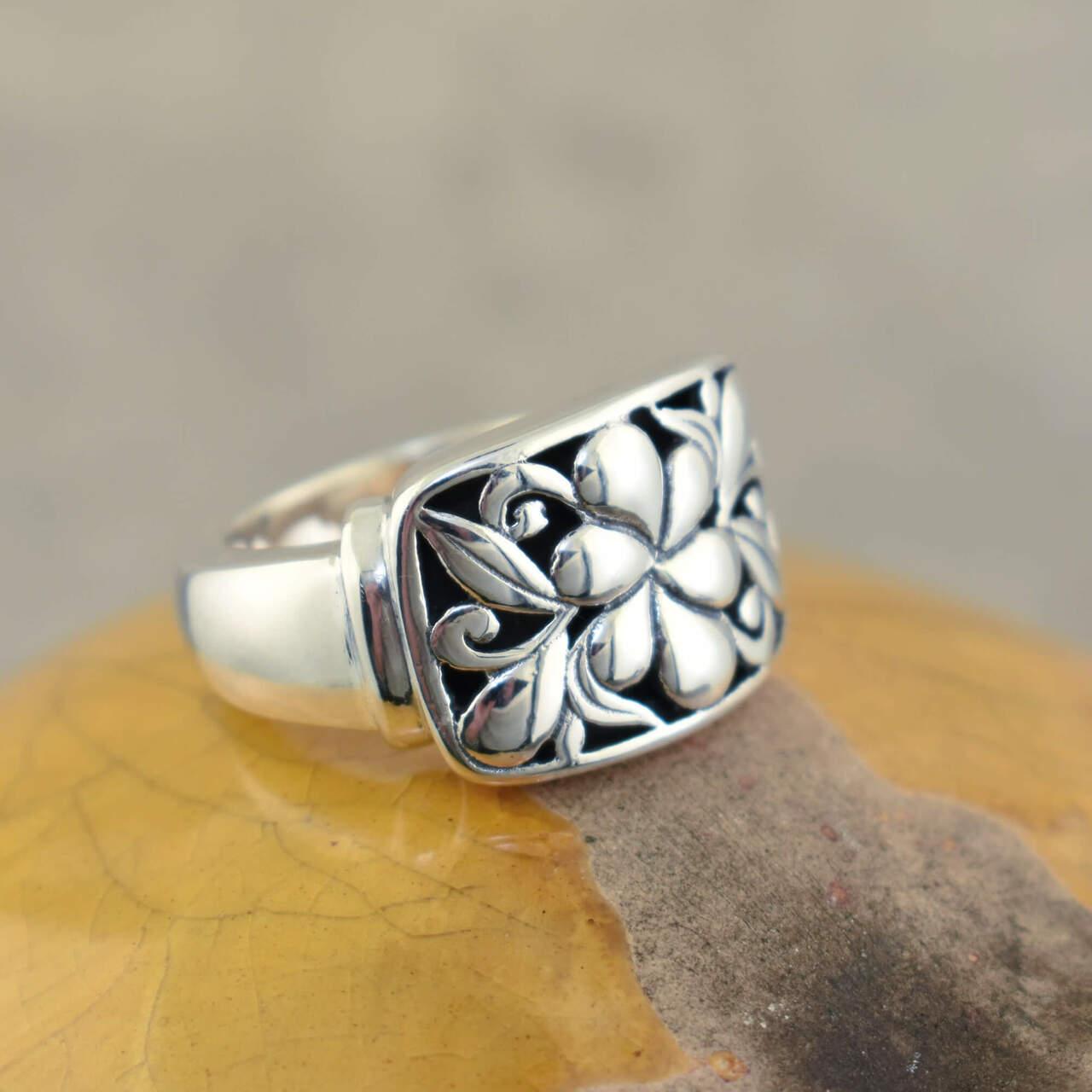 Handcrafted sterling silver Venice Ring